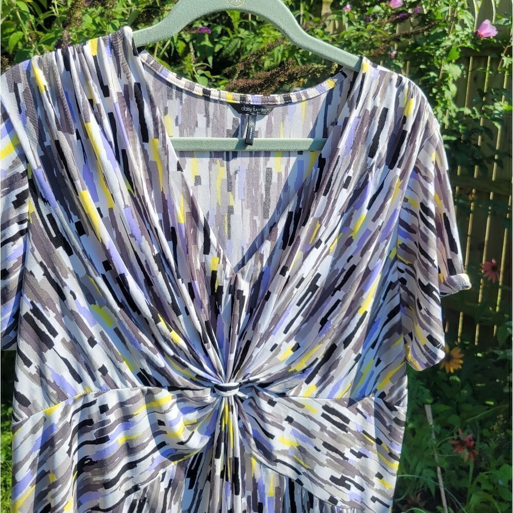 ‎Short Sleeve Top - Picture 3 of 7